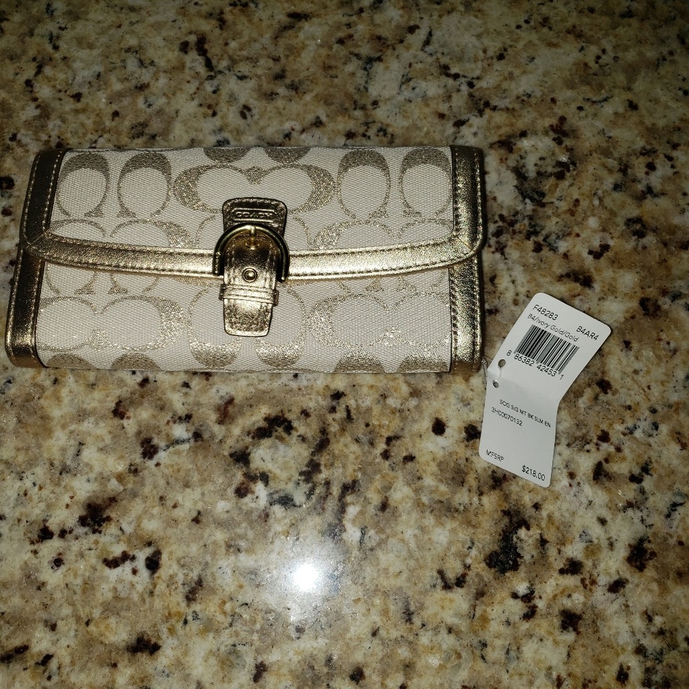Coach wallet